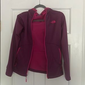 Adorable Zip Up North Face jacket!